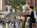 Bupati saat memberikan khutbahnya